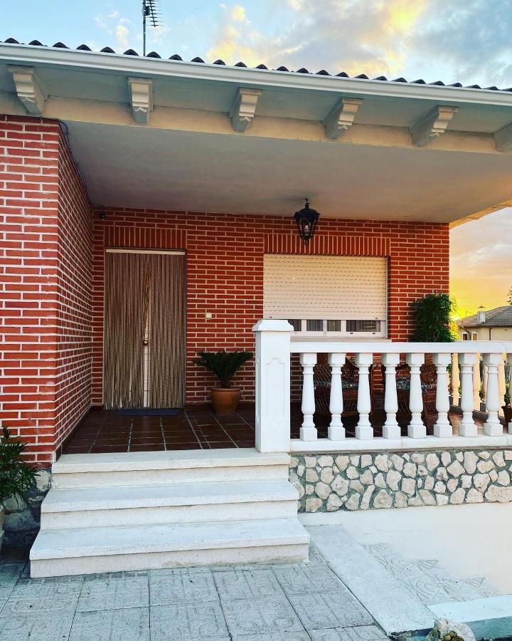 Ferienhaus Casa A La Orilla Del Valcorba *